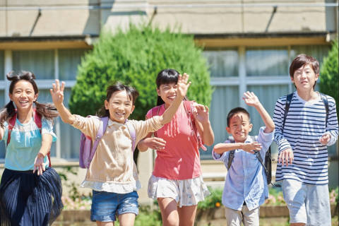 運営スタッフ 市川市立大町小学校　放課後こども教室