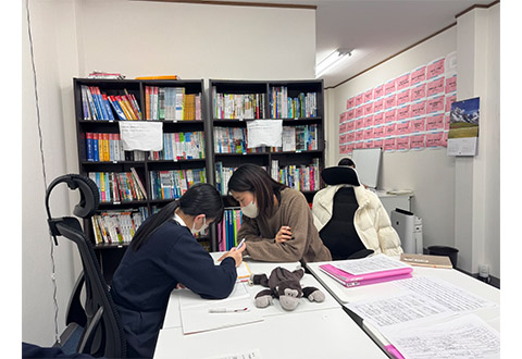 中高一貫校専門 個別指導塾 未来育 高槻校