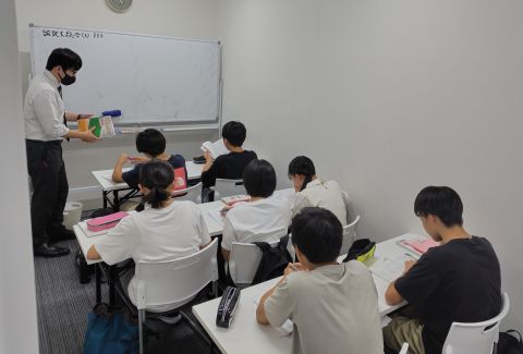 六神館 